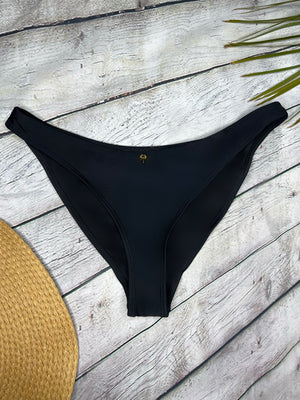 Ibiza Luxe Classic Bikini Bottoms in Black (6777178390637)